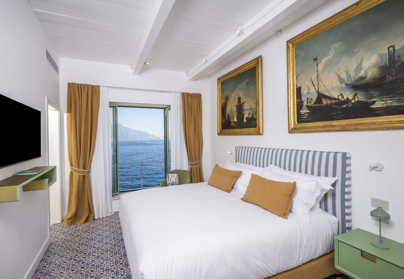 Villa a Massa Lubrense - AMORE RENTALS - THE EXCLUSIVE PRIVATE ISLAND