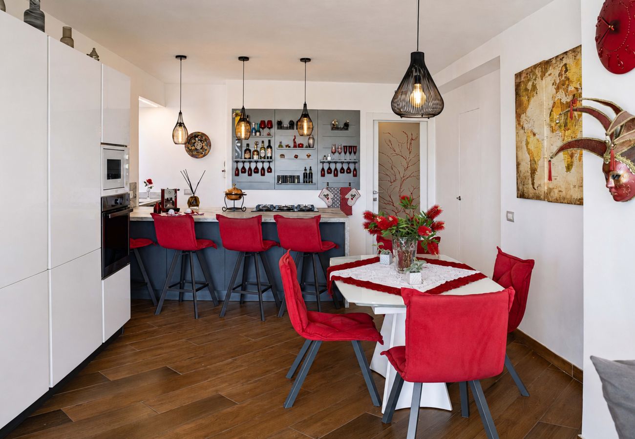 Villa a Massa Lubrense - AMORE RENTALS - Villa Caruso con piscina privata a Sant’Agata sui Due Golfi