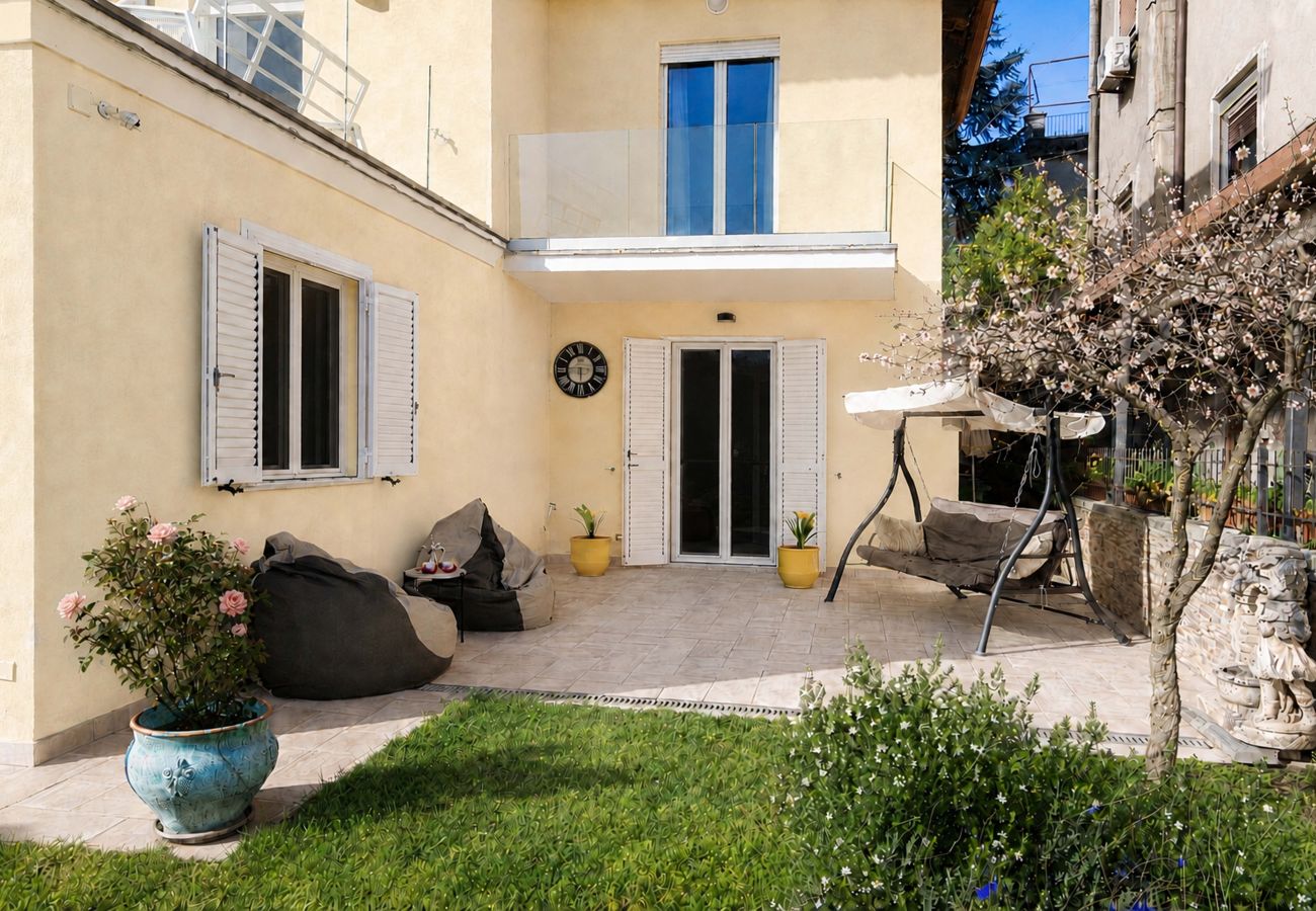 Villa a Massa Lubrense - AMORE RENTALS - Villa Caruso con piscina privata a Sant’Agata sui Due Golfi