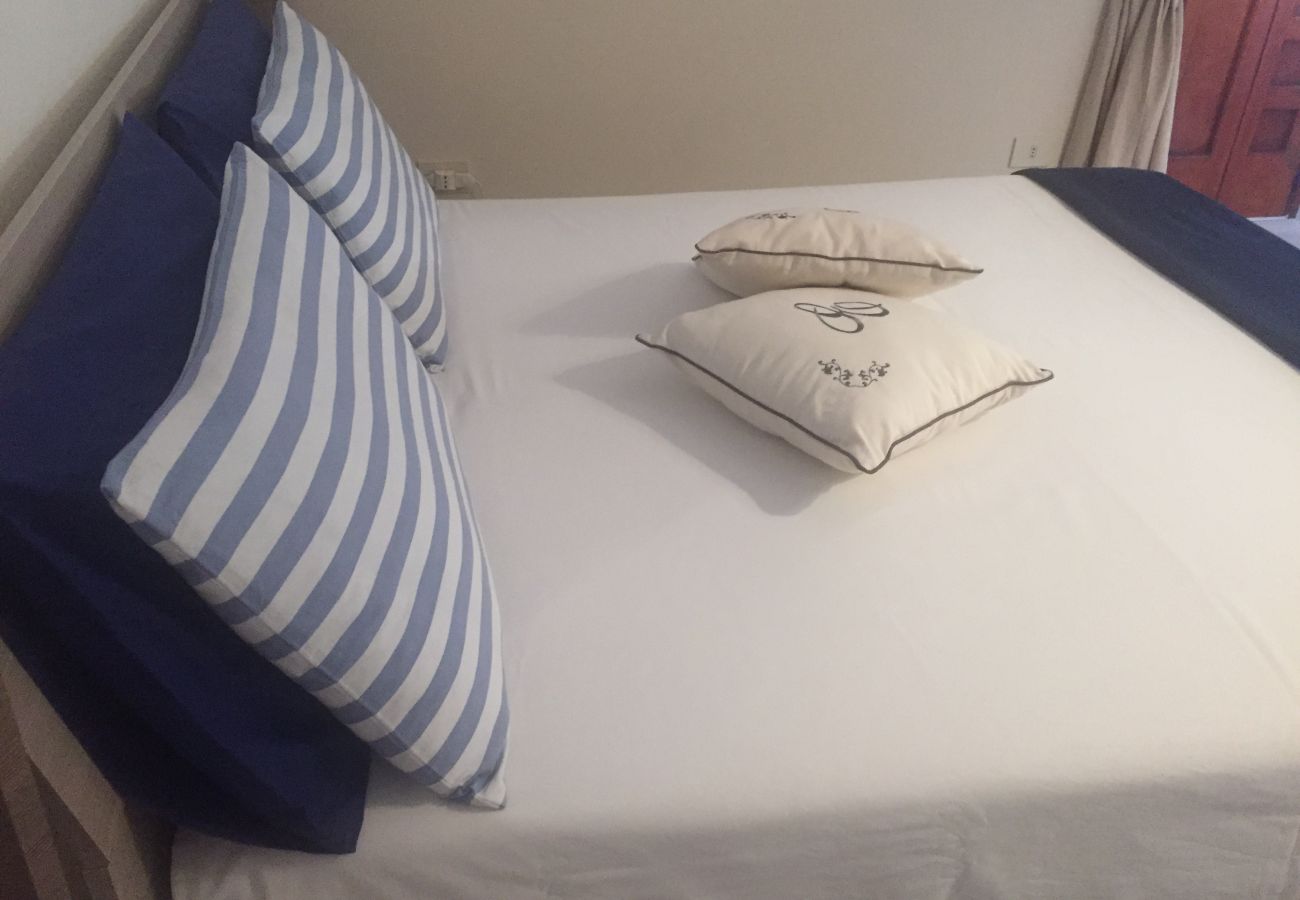 Apartment in Sorrento - AMORE RENTALS - Era's House with Air Conditioning and Internet Wi-Fi