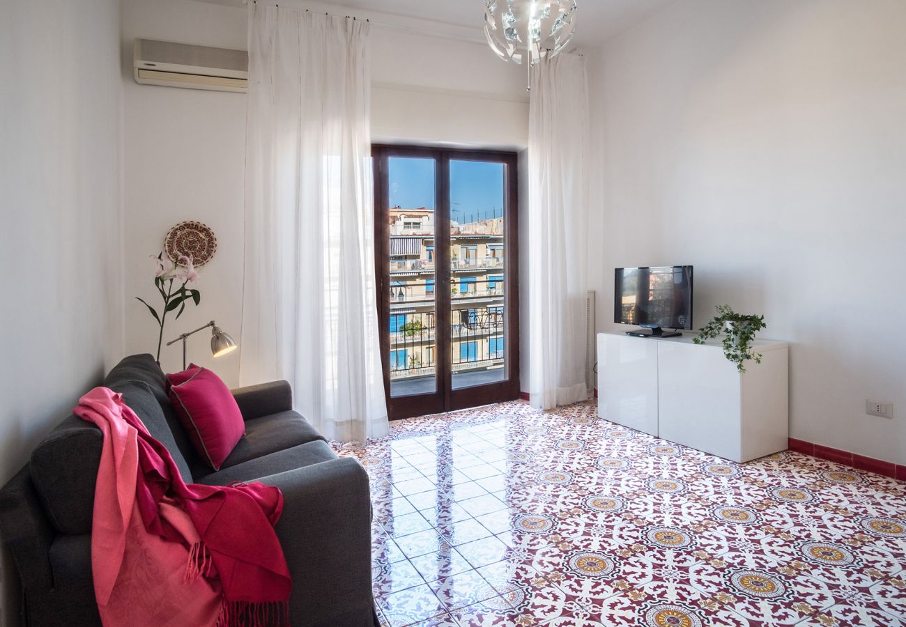 Apartment in Sorrento - AMORE RENTALS - Apartament Erica with Private Terrace, Air Conditioning and WI-FI near piazza Tasso