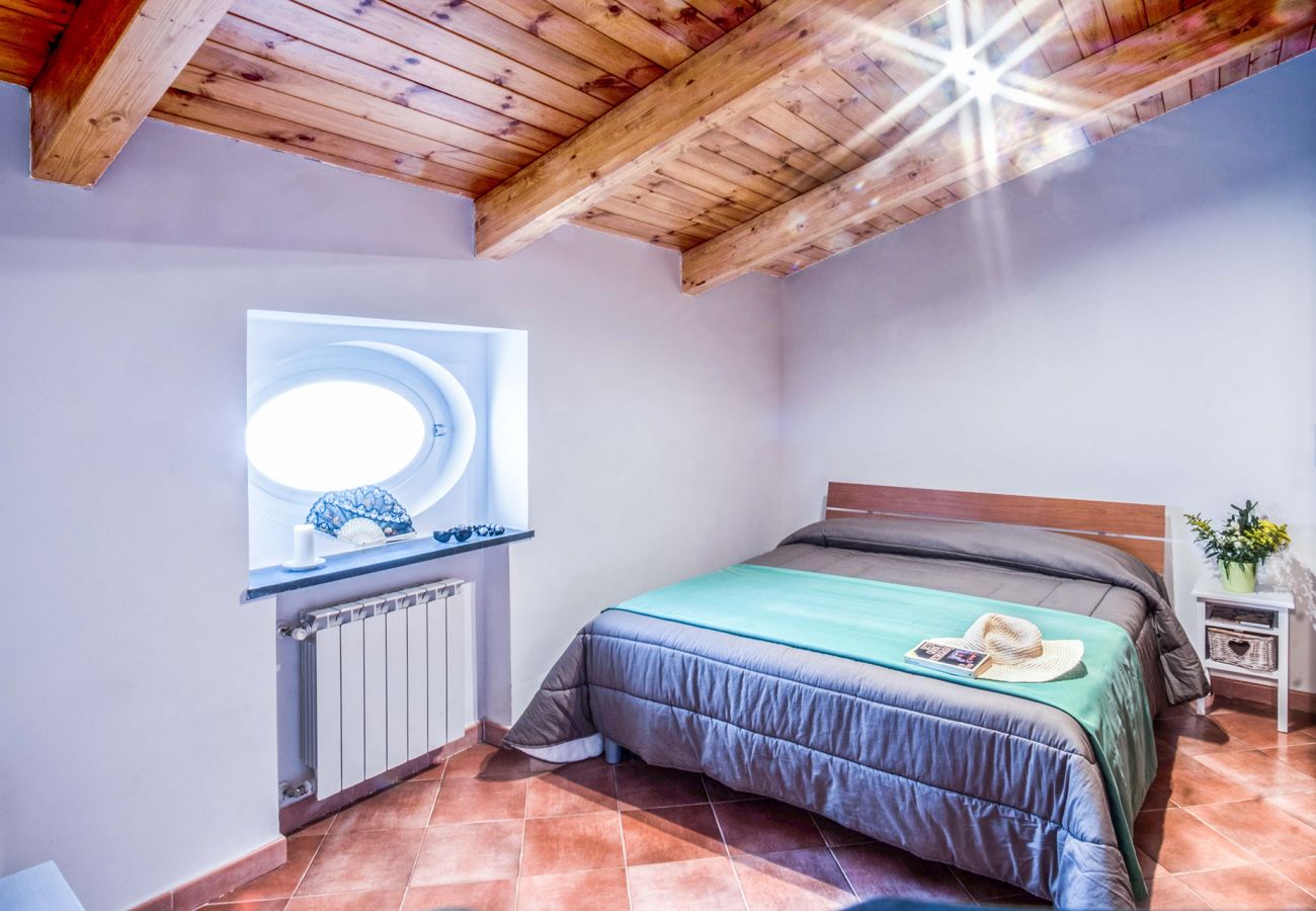Apartment in Sorrento - AMORE RENTALS - Maison Palazzo Correale with Air Conditioning