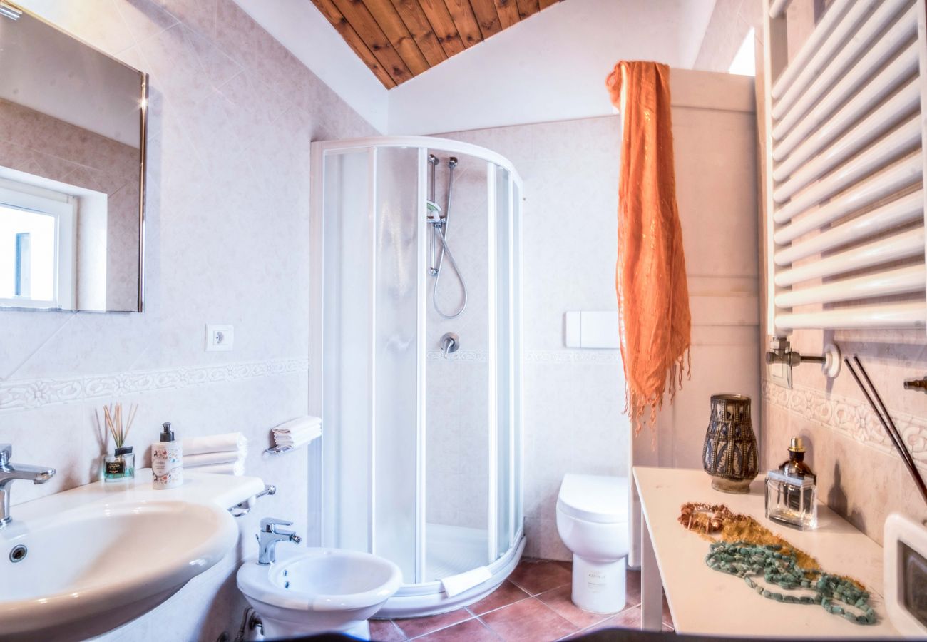 Apartment in Sorrento - AMORE RENTALS - Maison Palazzo Correale with Air Conditioning
