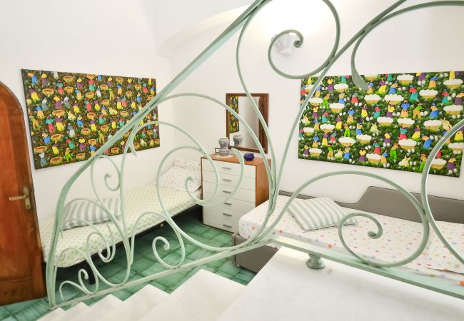 House in Positano - AMORE RENTALS - Casa Raffi with Sea View on Positano Beach House in Positano - AMORE RENTALS - Casa Raffi with Sea View on Positano Beach