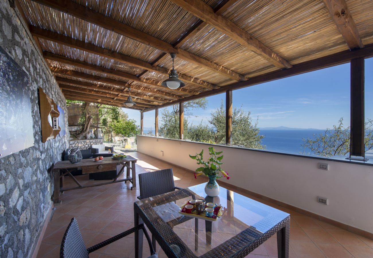House in Praiano - AMORE RENTALS - Casa Luci with Private Pool, Sea View and Air Conditioning