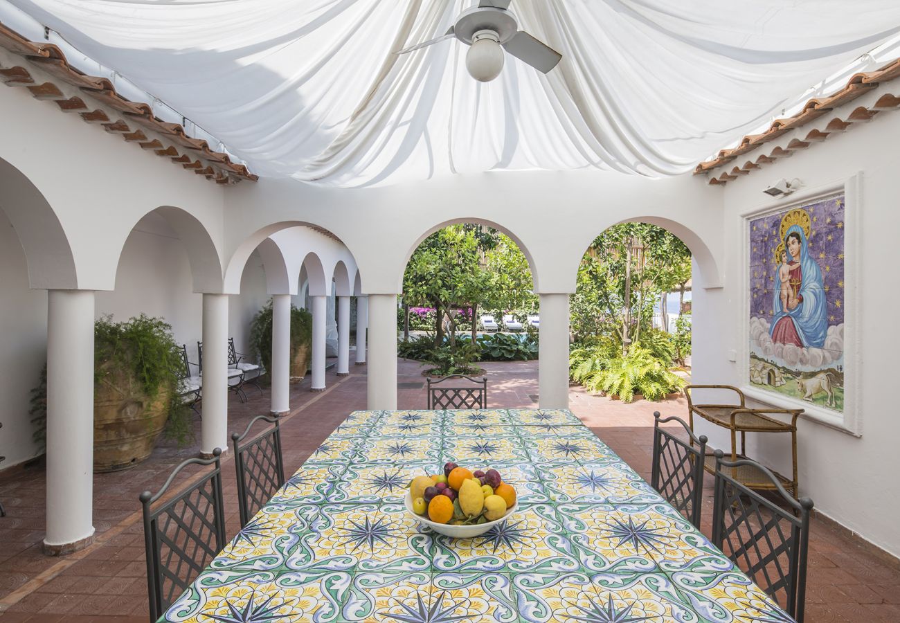 Villa in Massa Lubrense - AMORE RENTALS - Villa Ortensia with Private Pool, Sea View, Near the Sea