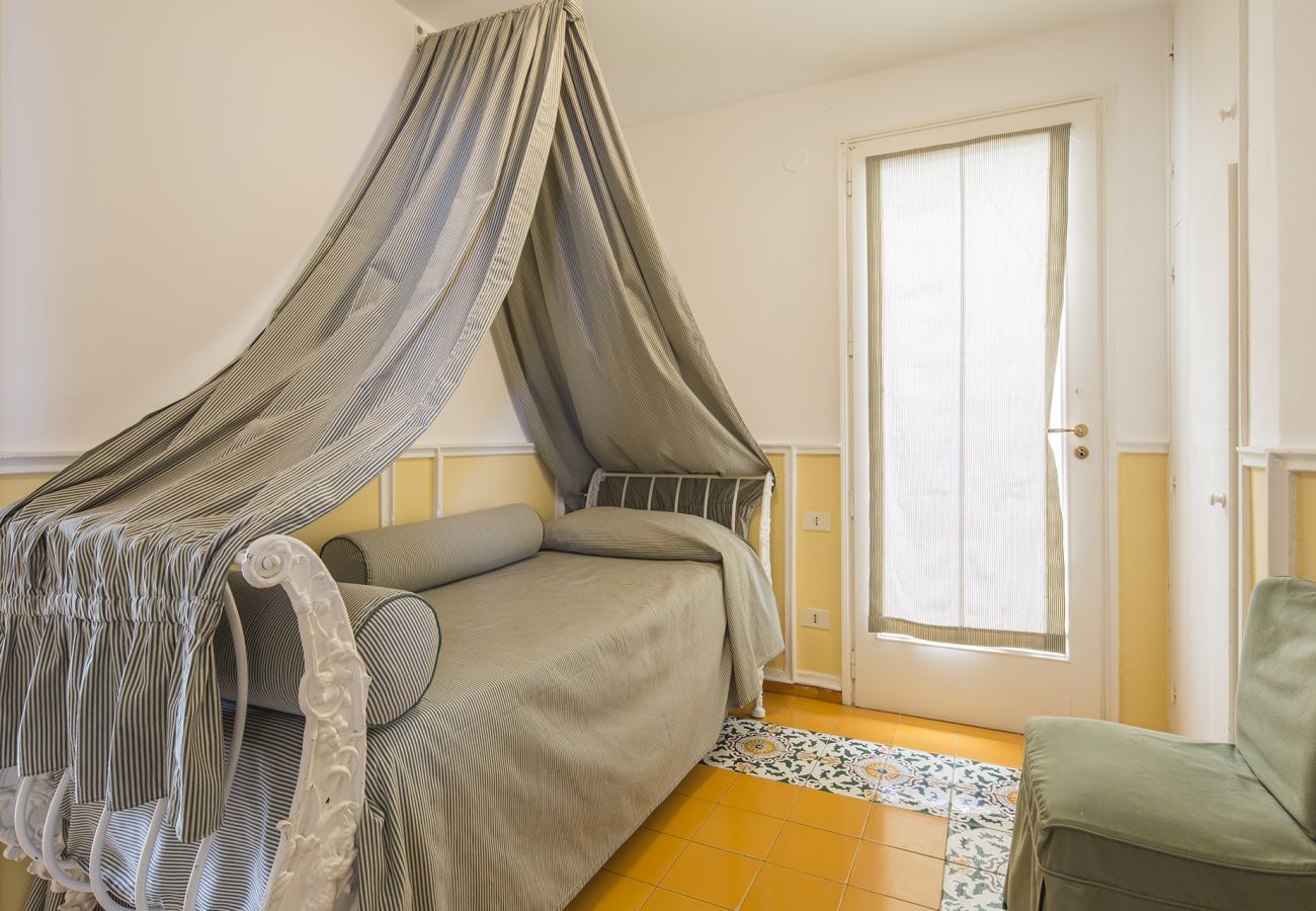 Villa in Massa Lubrense - AMORE RENTALS - Villa Ortensia with Private Pool, Sea View, Near the Sea