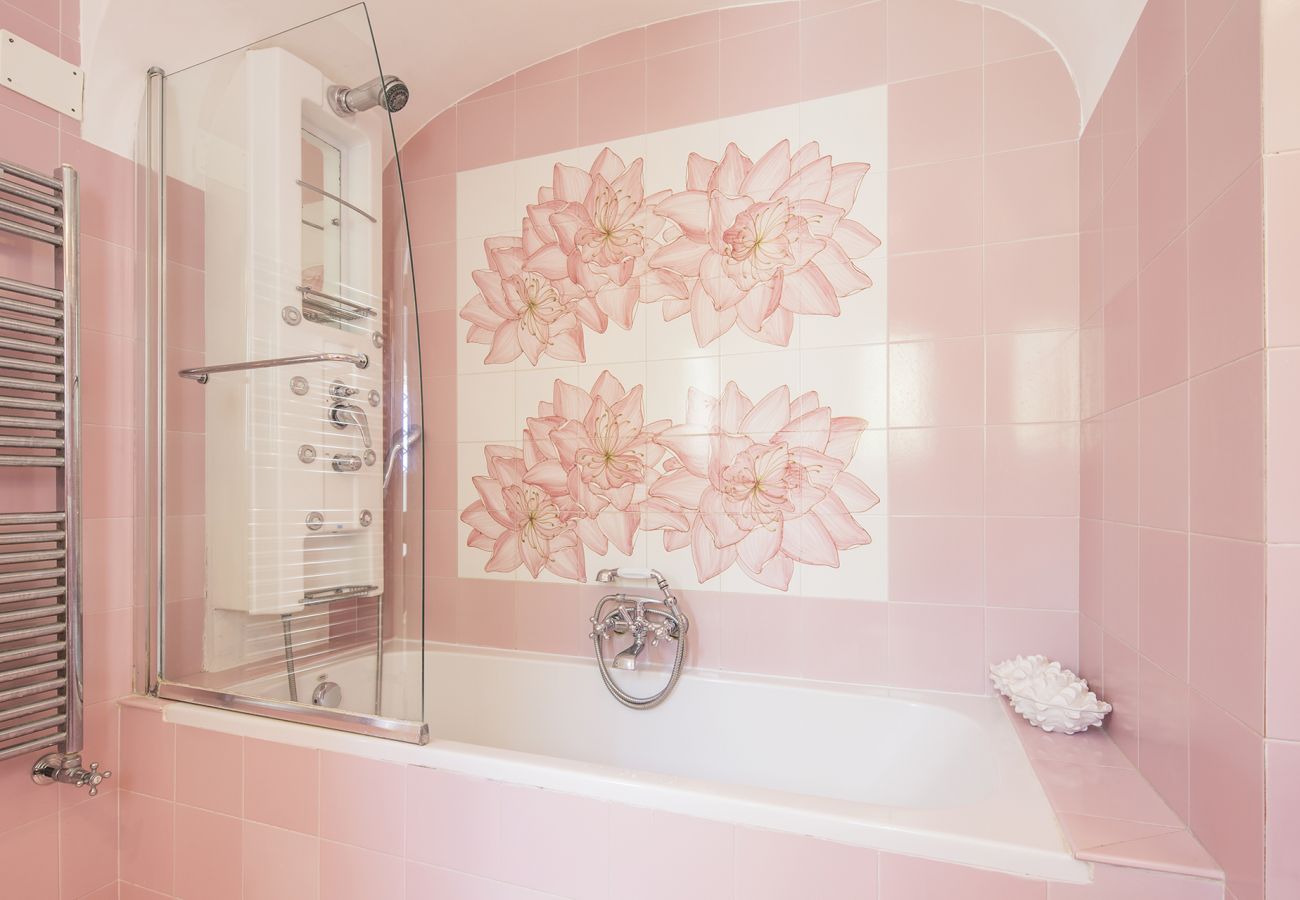Villa in Massa Lubrense - AMORE RENTALS - Villa Ortensia with Private Pool, Sea View, Near the Sea