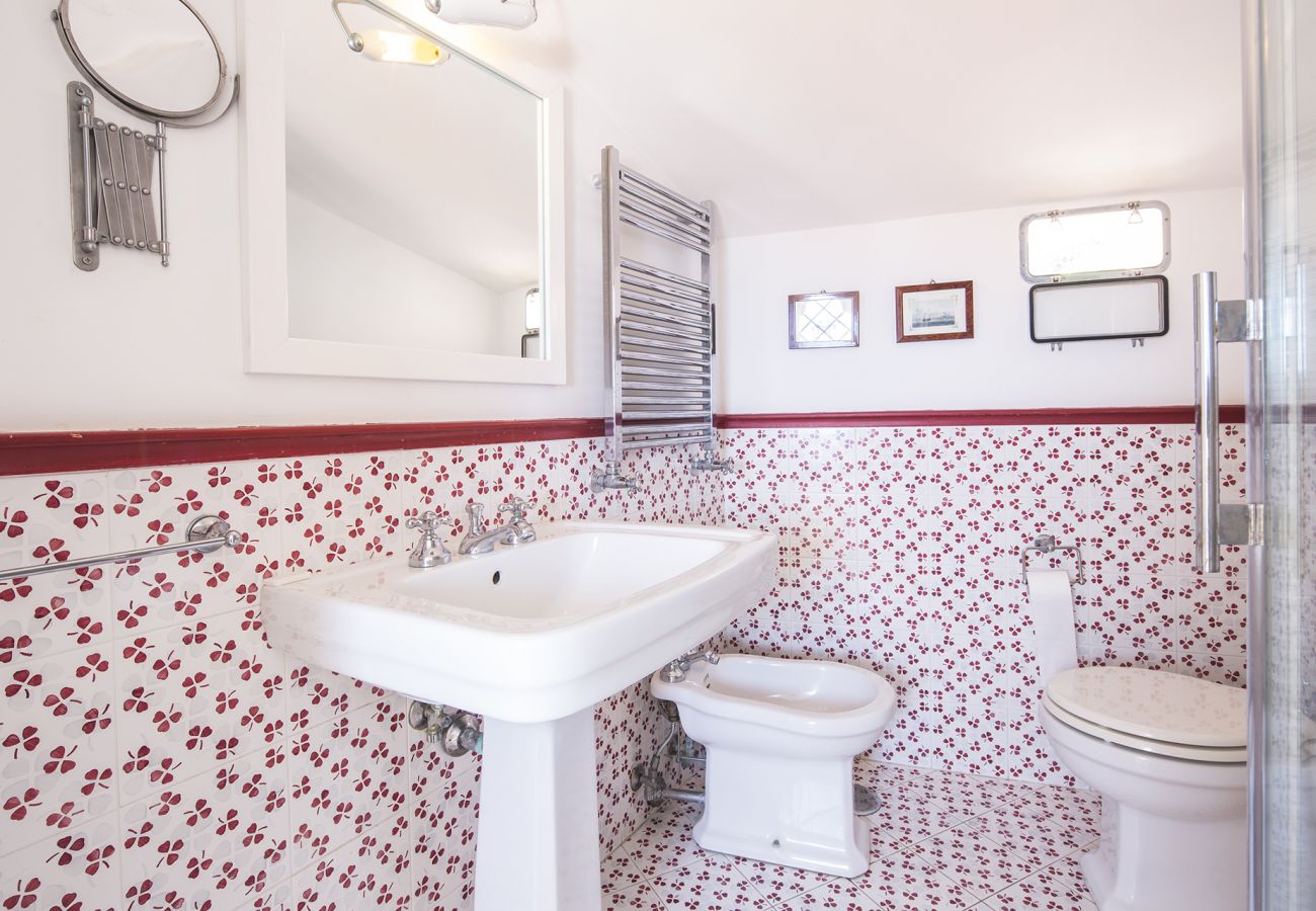 Villa in Massa Lubrense - AMORE RENTALS - Villa Ortensia with Private Pool, Sea View, Near the Sea