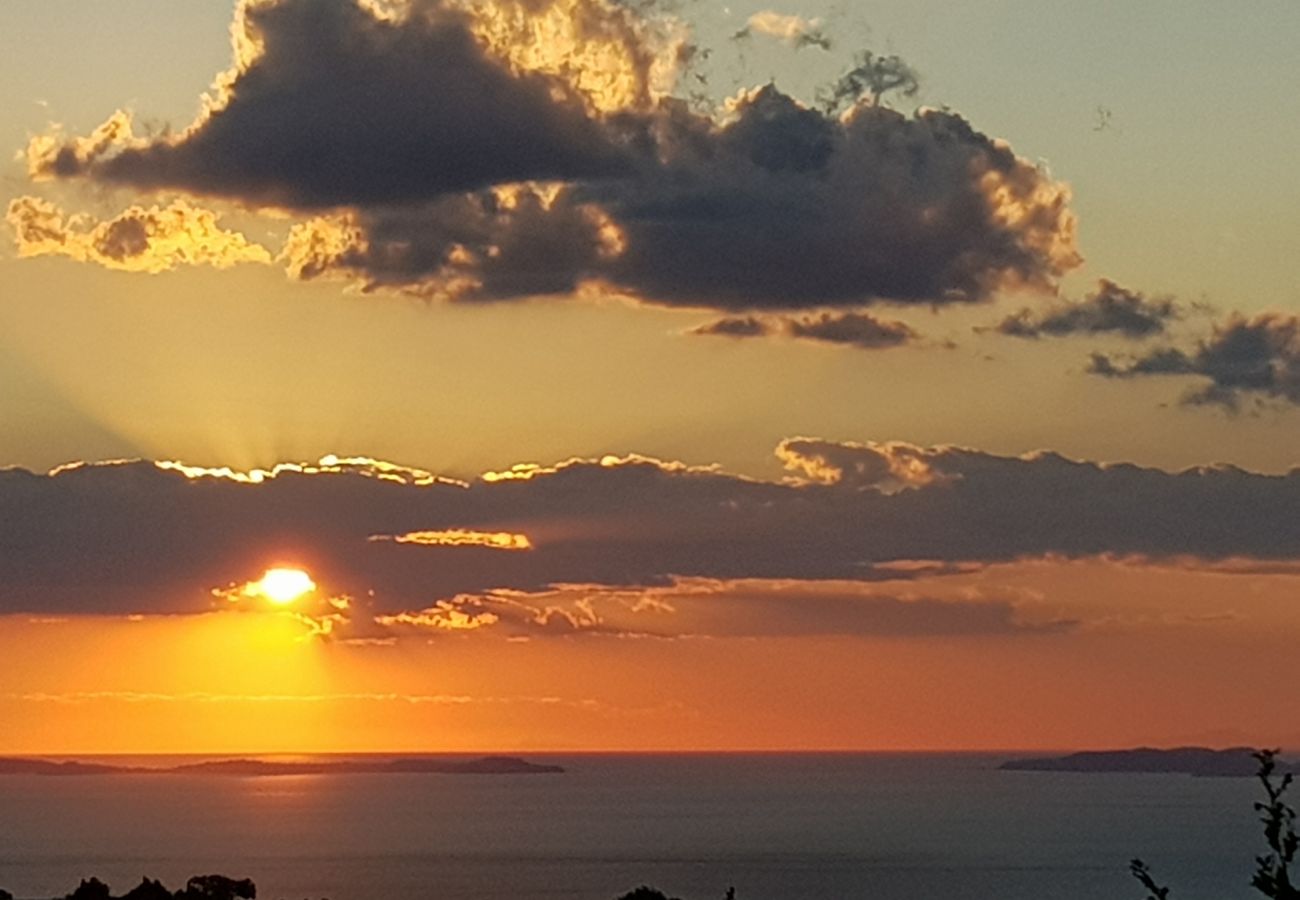 Villa in Sant´Agata sui Due Golfi - AMORE RENTALS - Casa Nando with private Pool, Garden, Terrace and Sea View