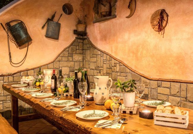 Villa in Sant´Agata sui Due Golfi - AMORE RENTALS - Villa Marika with Private Pool, Sea View, Parking, Garden, Barbecue Villa in Sant´Agata sui Due Golfi - AMORE RENTALS - Villa Marika with Private Pool, Sea View, Parking, Garden, Barbecue
