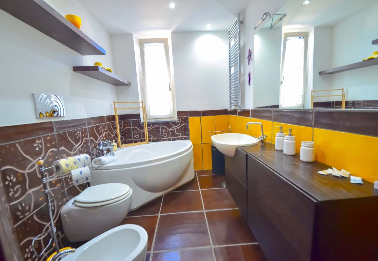 House in Sorrento - AMORE RENTALS - Casa Augusta A with Mini Pool, Sea View, Parking and Private Terraces