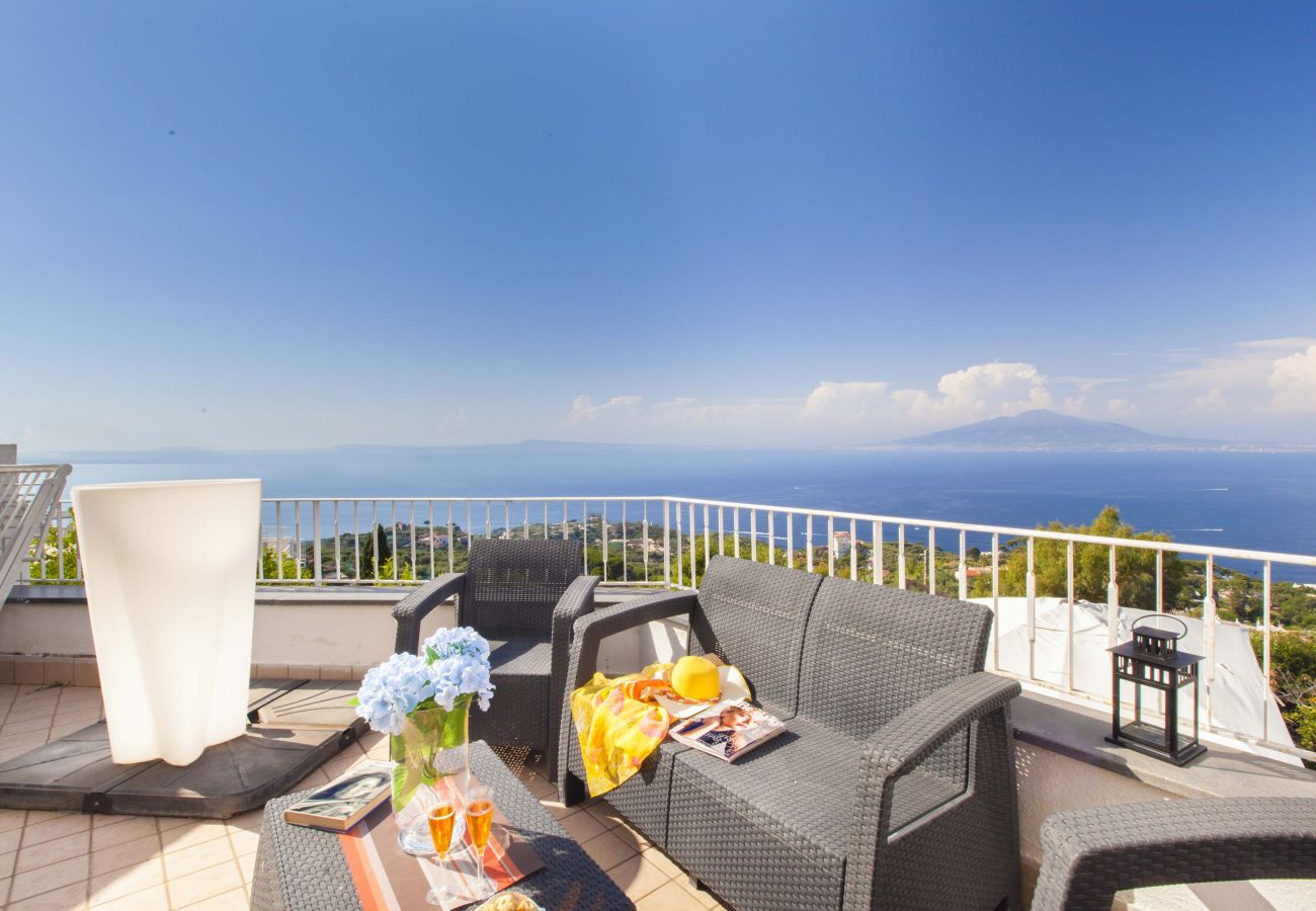 House in Sorrento - AMORE RENTALS - Casa Augusta A with Mini Pool, Sea View, Parking and Private Terraces