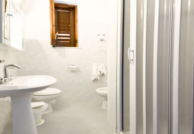 Villa in Termini - AMORE RENTALS - Villa Bacco with Private Swimming Pool, Sea View, Parking, Romantic Villa in Termini - AMORE RENTALS - Villa Bacco with Private Swimming Pool, Sea View, Parking, Romantic