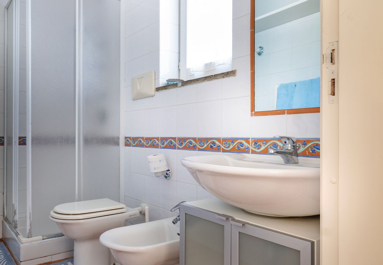 Villa in Nerano - AMORE RENTALS -Villa Gea with Sea View and Parking near the Beach