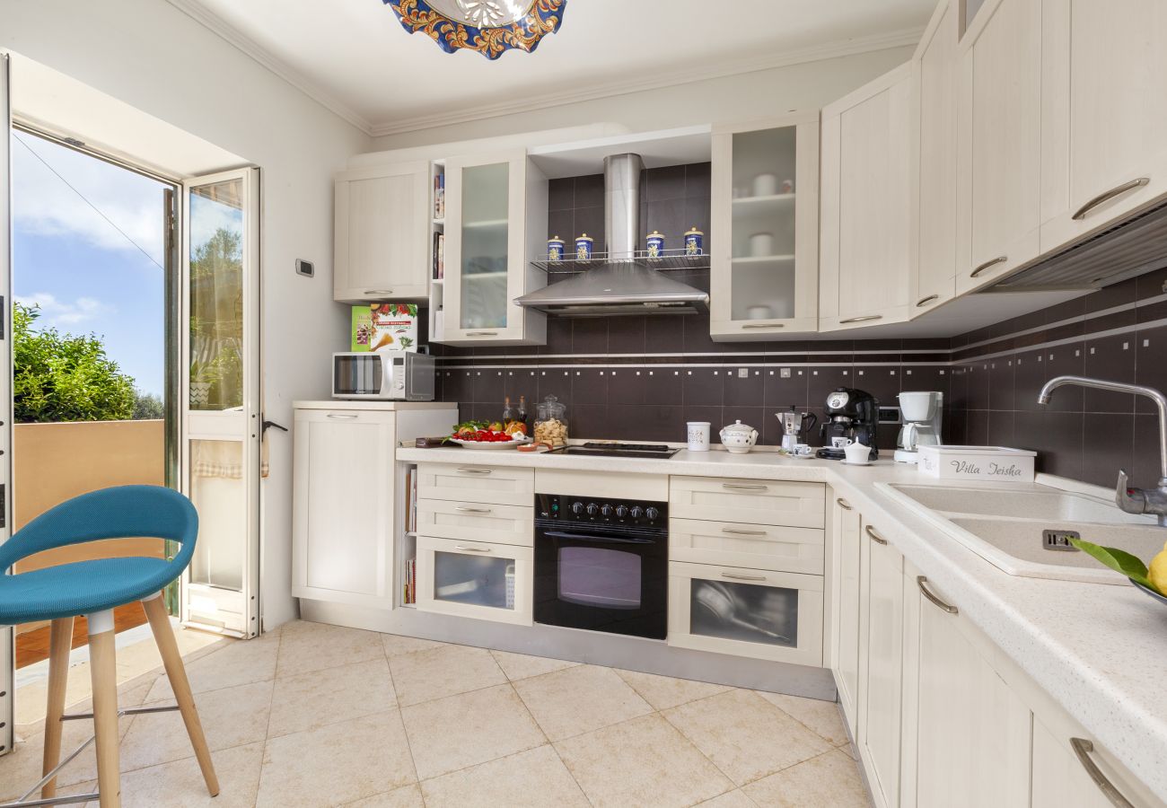 Villa in Massa Lubrense - AMORE RENTALS -Villa Felice with private pool, sea view in a quiet area, Massa Lubrense