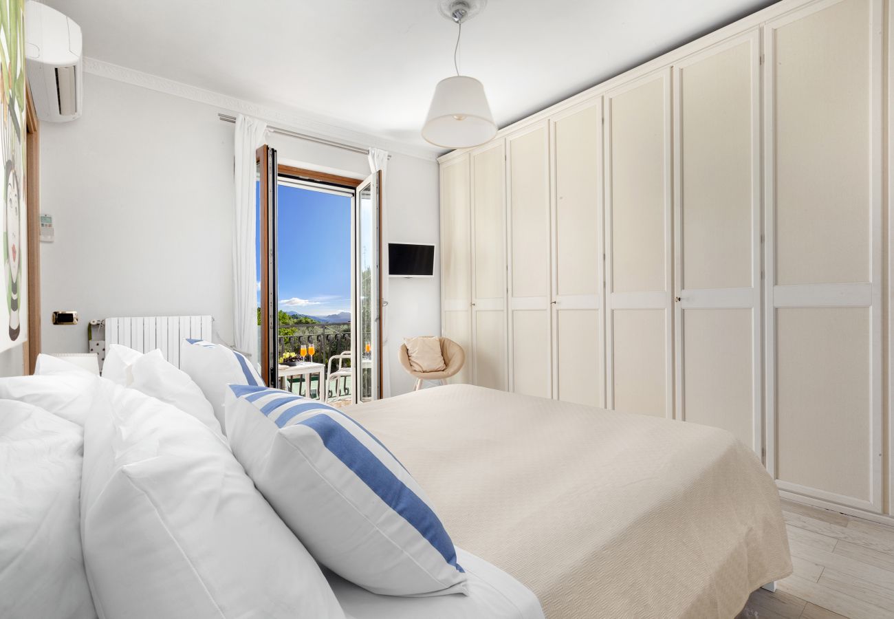 Villa in Massa Lubrense - AMORE RENTALS -Villa Felice with private pool, sea view in a quiet area, Massa Lubrense