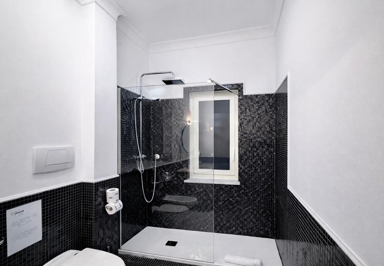 Apartment in Sorrento - AMORE RENTALS - Carmela Apartment with Shared Pool and Air Conditioning