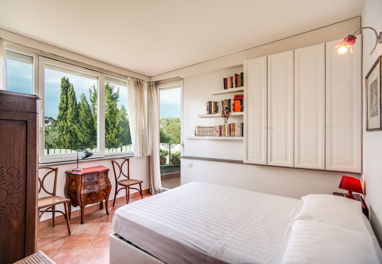 Villa in Massa Lubrense - AMORE RENTALS - Beautiful Historic Villa Lucia with Private Pool, Sea View and Garden, Sorrento Coast