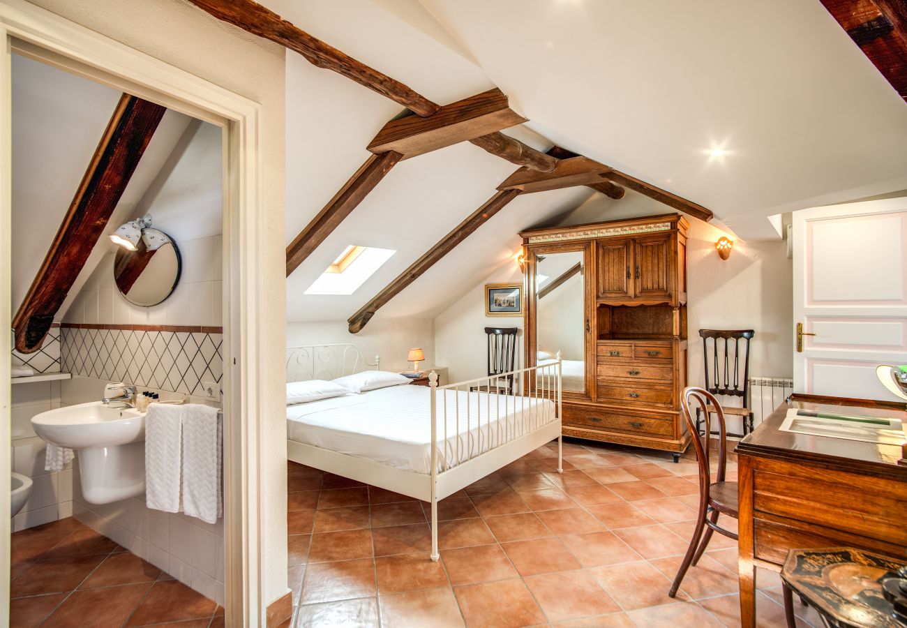 Villa in Massa Lubrense - AMORE RENTALS - Beautiful Historic Villa Lucia with Private Pool, Sea View and Garden, Sorrento Coast
