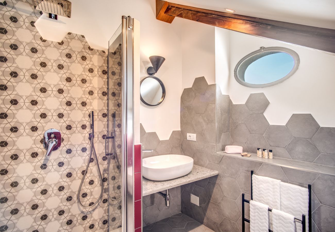 Villa in Massa Lubrense - AMORE RENTALS - Beautiful Historic Villa Lucia with Private Pool, Sea View and Garden, Sorrento Coast