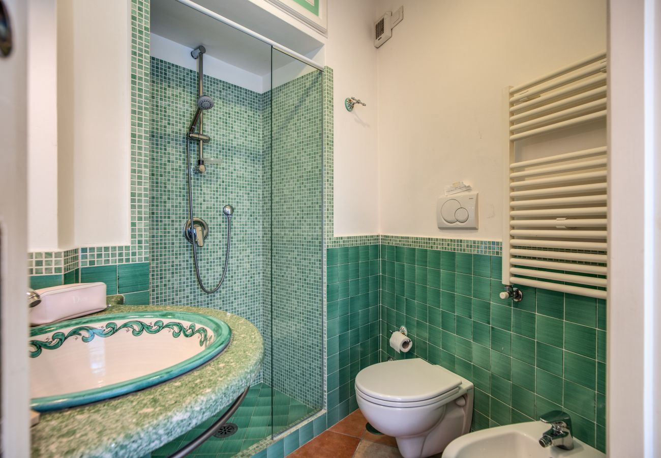 Villa in Massa Lubrense - AMORE RENTALS - Beautiful Historic Villa Lucia with Private Pool, Sea View and Garden, Sorrento Coast