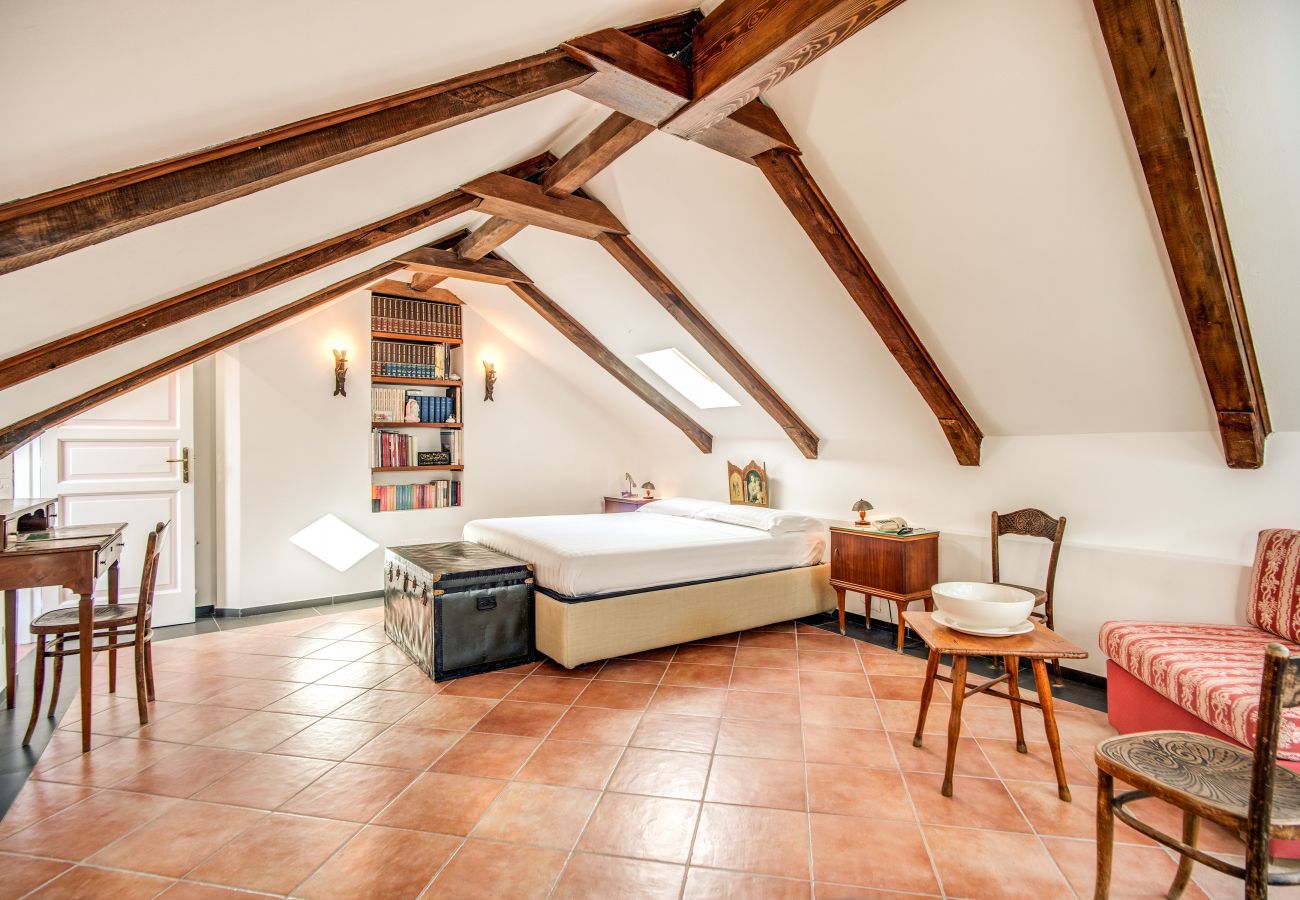 Villa in Massa Lubrense - AMORE RENTALS - Beautiful Historic Villa Lucia with Private Pool, Sea View and Garden, Sorrento Coast