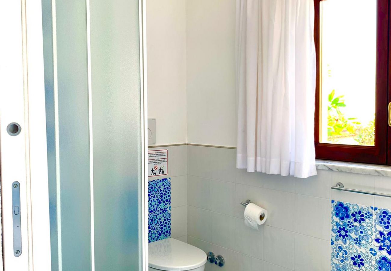 House in Massa Lubrense - AMORE RENTALS - Casa Tatano, 4 bedrooms, 3 bathrooms  with Private Pool, Sea View, Parking, South Italy