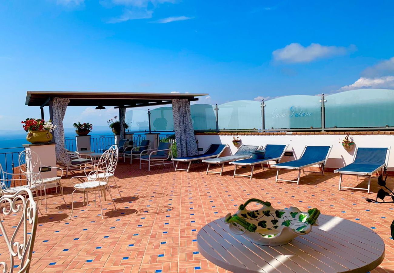 House in Massa Lubrense - AMORE RENTALS - Casa Tatano, 4 bedrooms, 3 bathrooms  with Private Pool, Sea View, Parking, South Italy