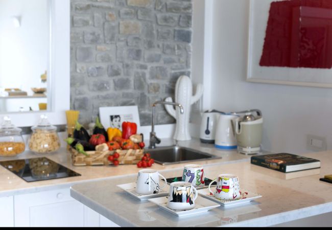 Villa in Sorrento - AMORE RENTALS -Villa Giada with Swimming Pool, Garden, Sea View and Parking Villa in Sorrento - AMORE RENTALS -Villa Giada with Swimming Pool, Garden, Sea View and Parking