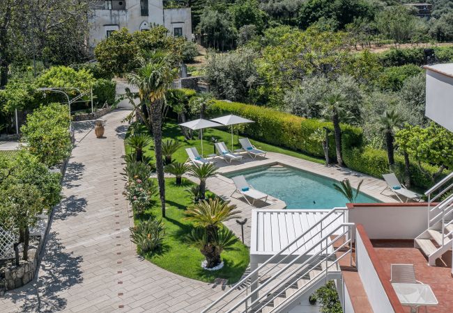 Villa in Vico Equense - AMORE RENTALS - Villa Romeo with Sea View, Private Pool, Garden and Parking Villa in Vico Equense - AMORE RENTALS - Villa Romeo with Sea View, Private Pool, Garden and Parking