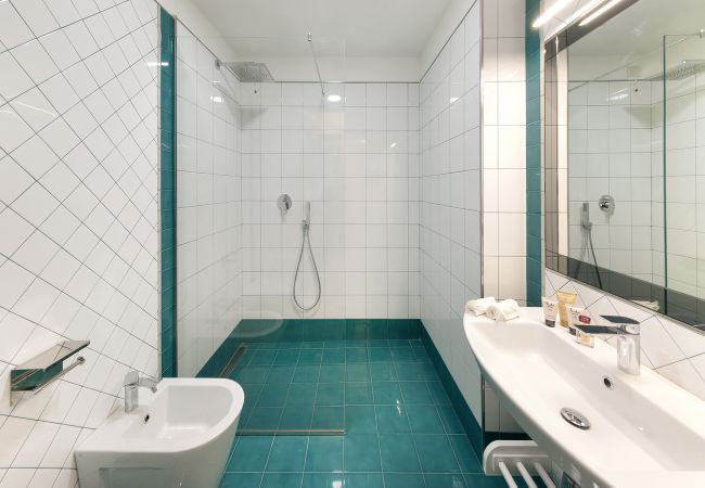 Villa in Nerano - AMORE RENTALS -Villa Giove with Private Swimming Pool, Sea View, Jacuzzi and Breakfast, Near the Sea Villa in Nerano - AMORE RENTALS -Villa Giove with Private Swimming Pool, Sea View, Jacuzzi and Breakfast, Near the Sea