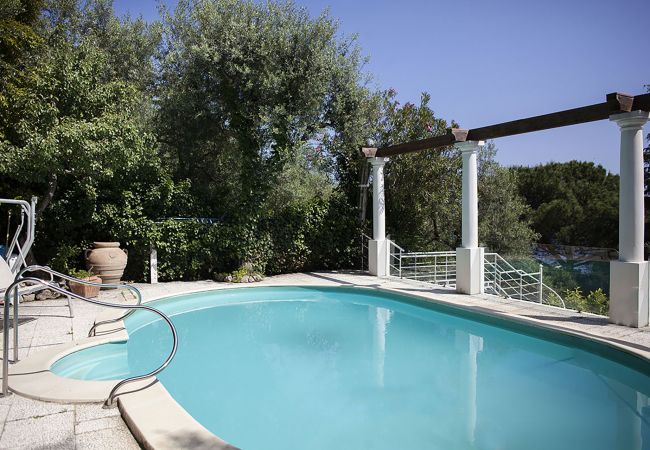 Villa in Nerano - AMORE RENTALS -Villa Giove with Private Swimming Pool, Sea View, Jacuzzi and Breakfast, Near the Sea Villa in Nerano - AMORE RENTALS -Villa Giove with Private Swimming Pool, Sea View, Jacuzzi and Breakfast, Near the Sea