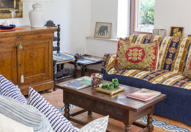 Villa in Capri - AMORE RENTALS - Villa Polifemo with Swimming Pool, Sea View, Terrace and Garden Villa in Capri - AMORE RENTALS - Villa Polifemo with Swimming Pool, Sea View, Terrace and Garden
