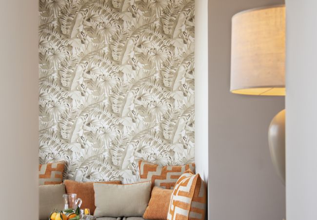 Villa in Sorrento - AMORE RENTALS -Villa Galidia with Jacuzzi, Sea View, Garden and Air Conditioning Villa in Sorrento - AMORE RENTALS -Villa Galidia with Jacuzzi, Sea View, Garden and Air Conditioning