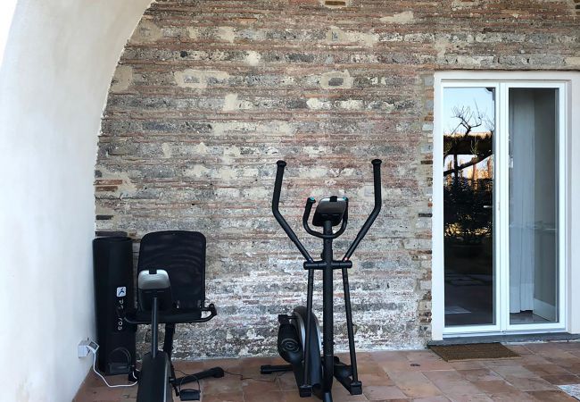 Villa in Sorrento - AMORE RENTALS -Villa Galidia with Jacuzzi, Sea View, Garden and Air Conditioning Villa in Sorrento - AMORE RENTALS -Villa Galidia with Jacuzzi, Sea View, Garden and Air Conditioning