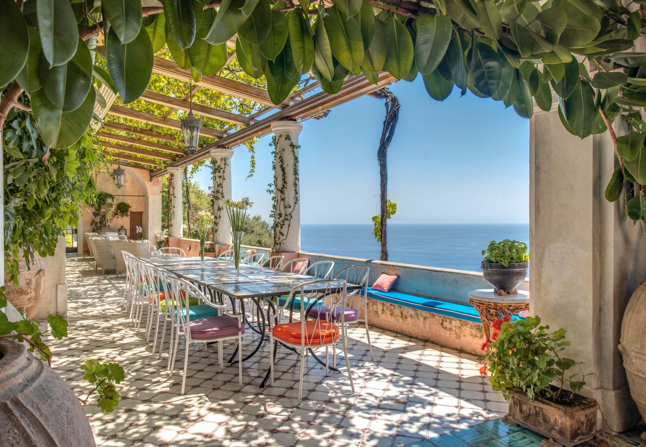 Villa in Positano - AMORE RENTALS - Villa Angelina with private Pool, Sea View, Chef and Breakfast Ideal for Weddings
