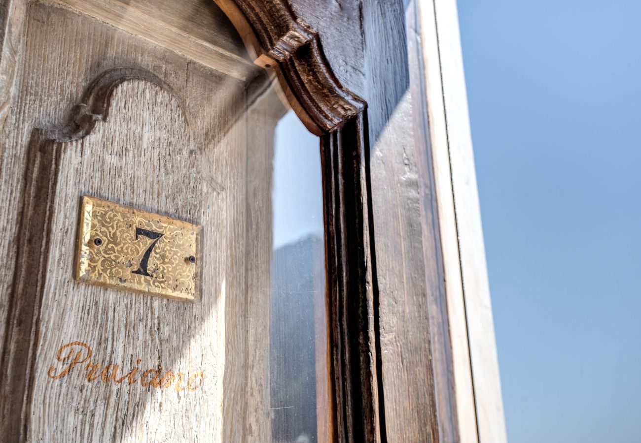 Villa in Positano - AMORE RENTALS - Villa San Giacomo – Historic Luxury Villa with Sea View