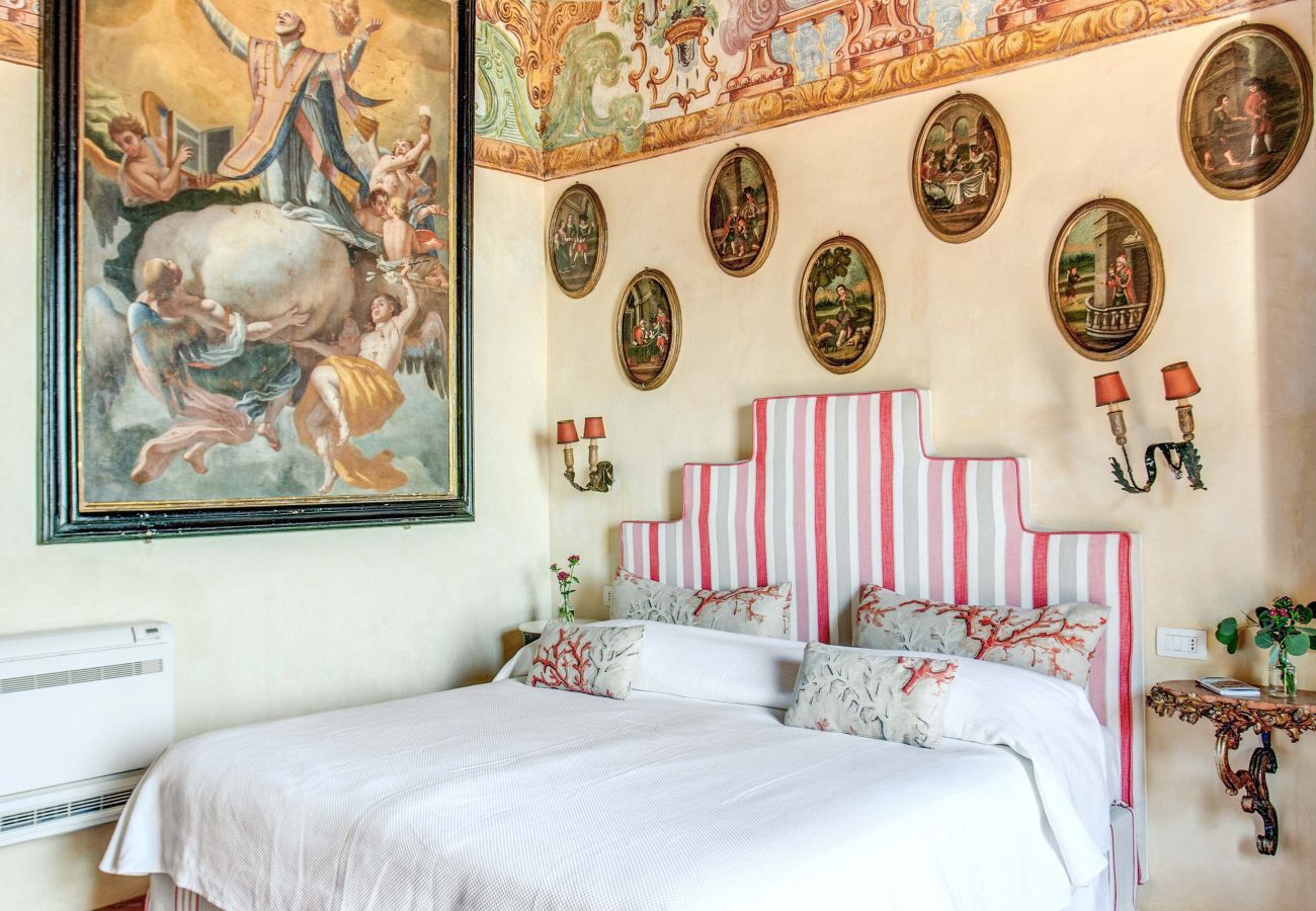 Villa in Positano - AMORE RENTALS - Villa San Giacomo – Historic Luxury Villa with Sea View