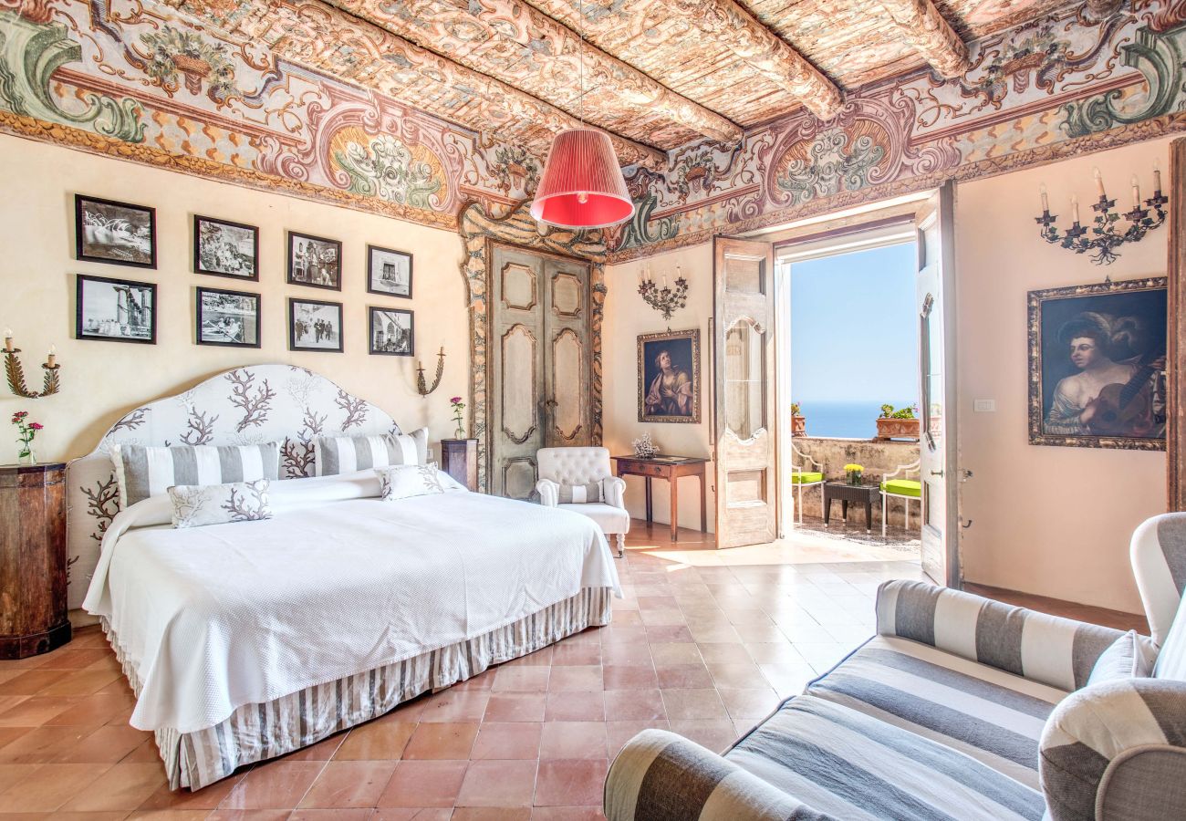 Villa in Positano - AMORE RENTALS - Villa San Giacomo – Historic Luxury Villa with Sea View