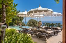 Villa in Positano - AMORE RENTALS - Villa Angelina with...