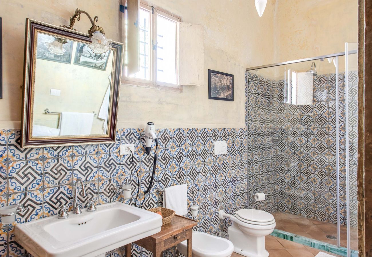 Villa in Positano - AMORE RENTALS - Villa San Giacomo 1 – Historic Luxury Villa with Sea View