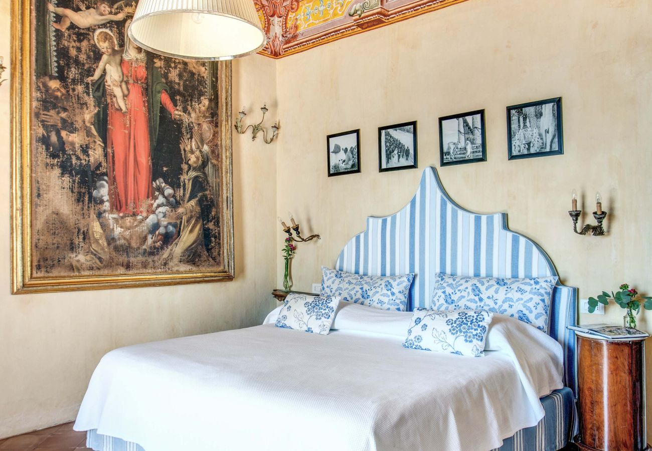 Villa in Positano - AMORE RENTALS - Villa San Giacomo 1 – Historic Luxury Villa with Sea View