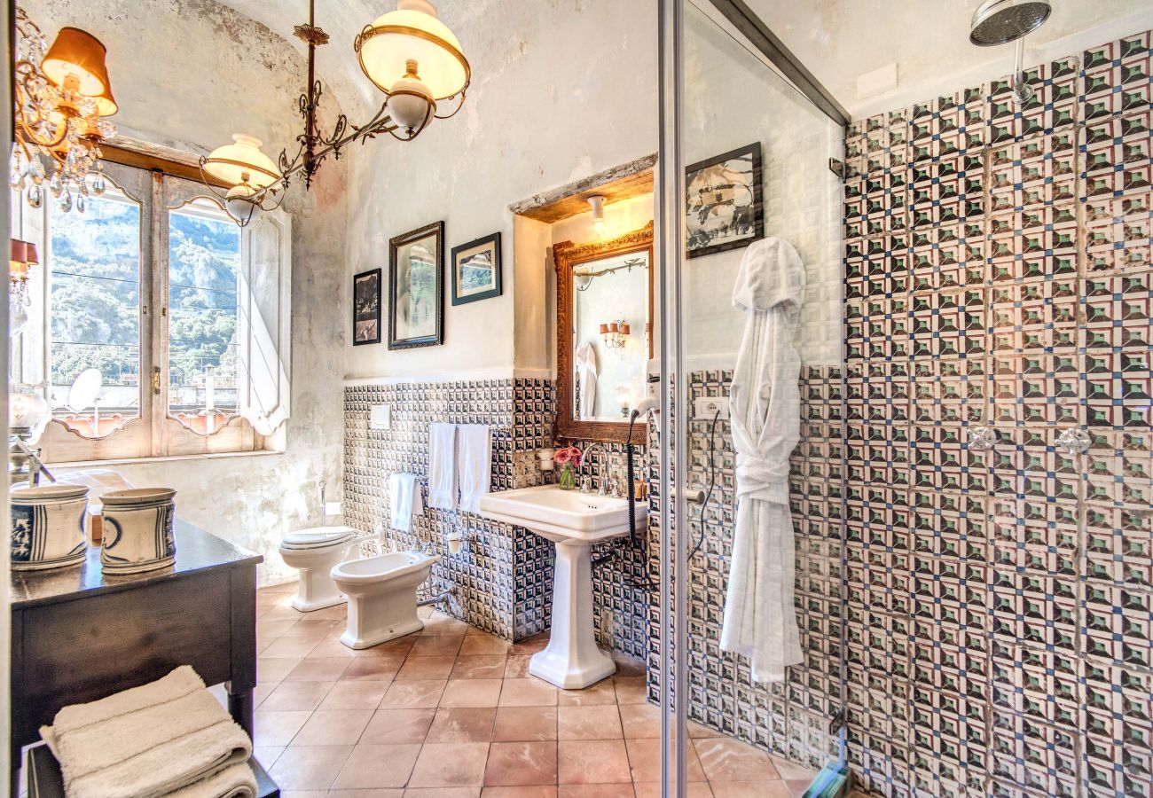Villa in Positano - AMORE RENTALS - Villa San Giacomo 1 – Historic Luxury Villa with Sea View