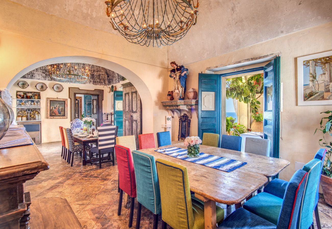 Villa in Positano - AMORE RENTALS - Villa San Giacomo 1 – Historic Luxury Villa with Sea View