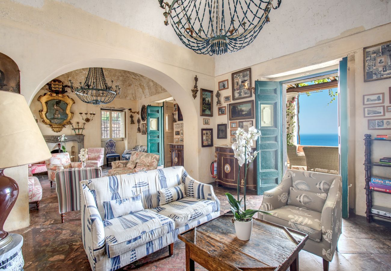 Villa in Positano - AMORE RENTALS - Villa San Giacomo 1 – Historic Luxury Villa with Sea View