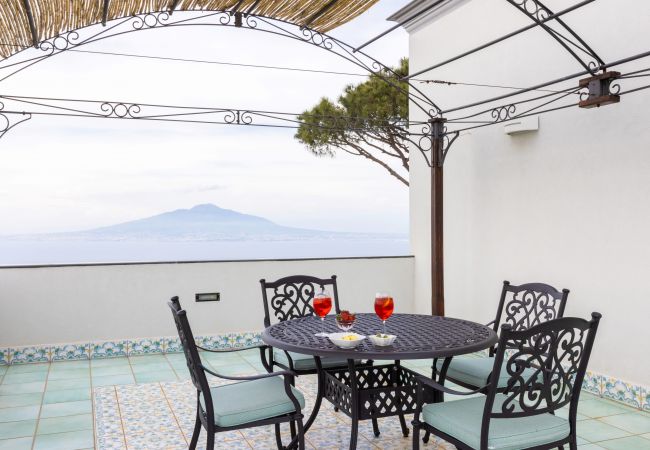 Villa in Sant´Agata sui Due Golfi - AMORE RENTALS - Villa Jasmine with Private Pool Ideal for Weddings Villa in Sant´Agata sui Due Golfi - AMORE RENTALS - Villa Jasmine with Private Pool Ideal for Weddings