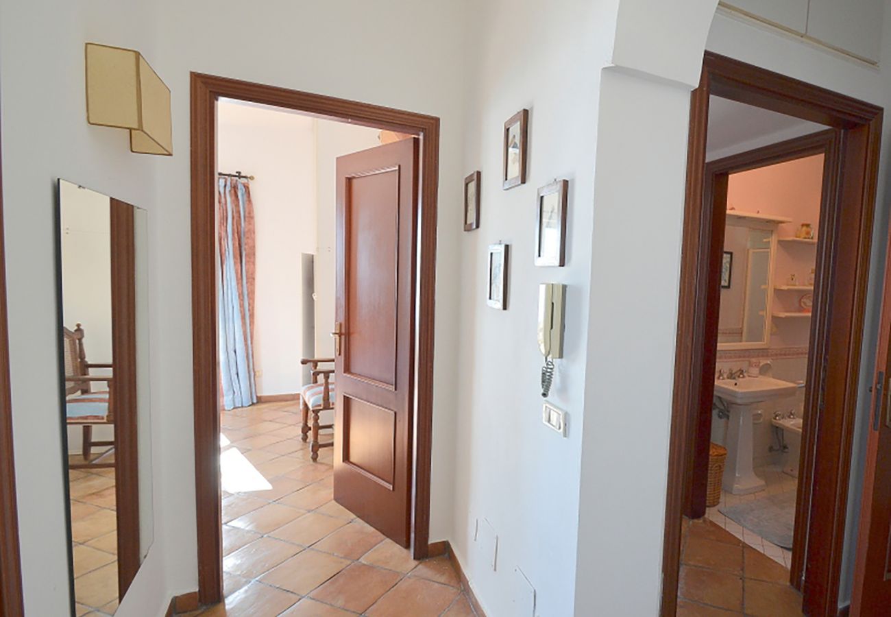 Villa in Sant´Agata sui Due Golfi - AMORE RENTALS - Villa Ulisse with Sea View, Swimming Pool, Terraces and Parking