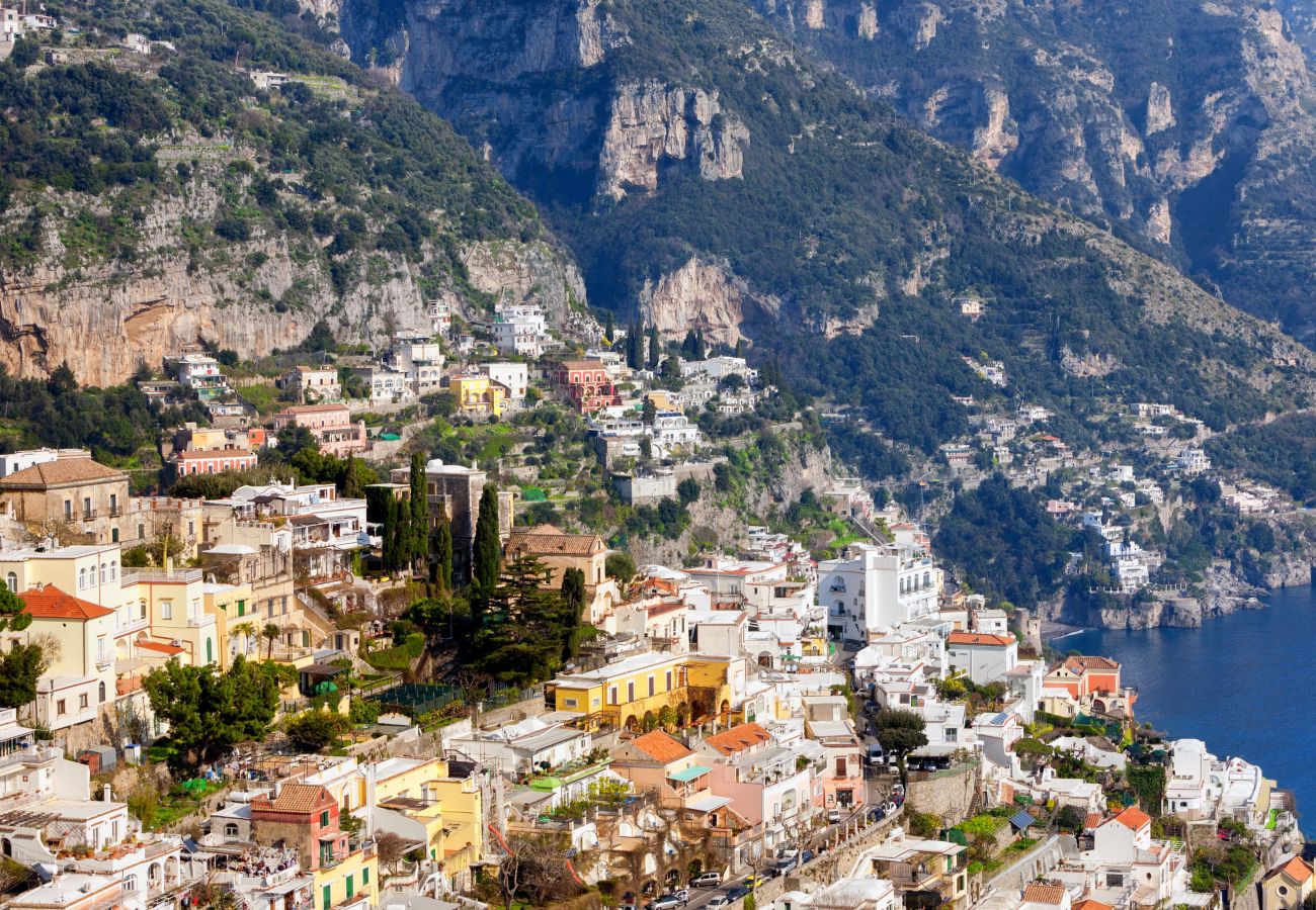 House in Positano - AMORE RENTALS - Casa Cristallo with private Terrace and Sea View