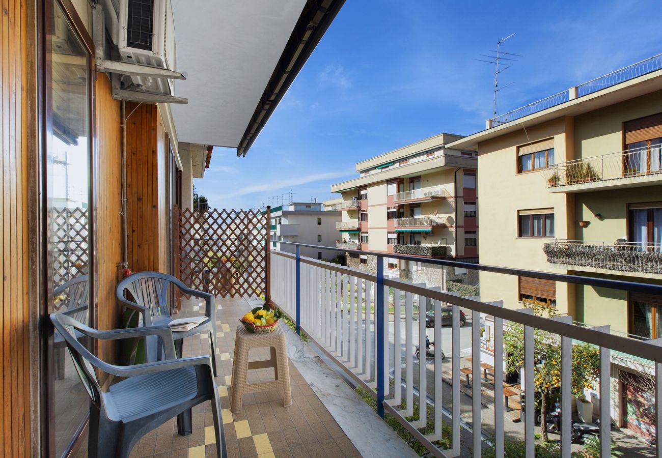Apartment in Sorrento - Appartamento Central C with Air Conditioning and Heating